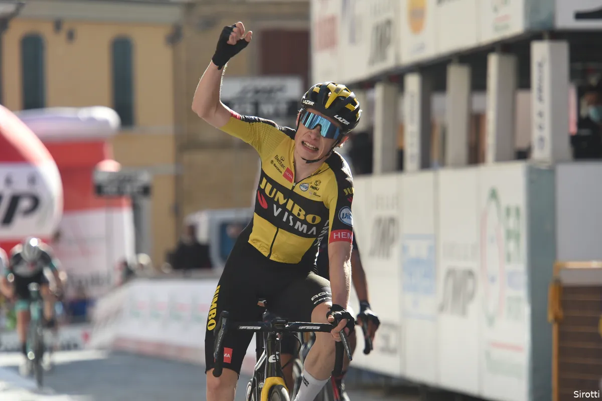 Jumbo-Visma in mineur in De Panne en Catalonië, Vingegaard vrolijkt humeur wat op