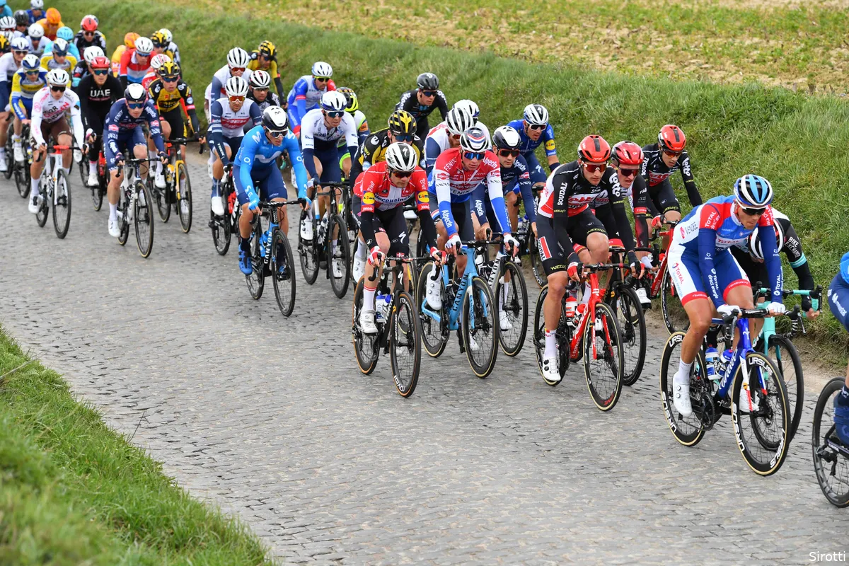 Column: Van der Poel wint de Omloop, doelstellingen van de rest liggen later in het seizoen
