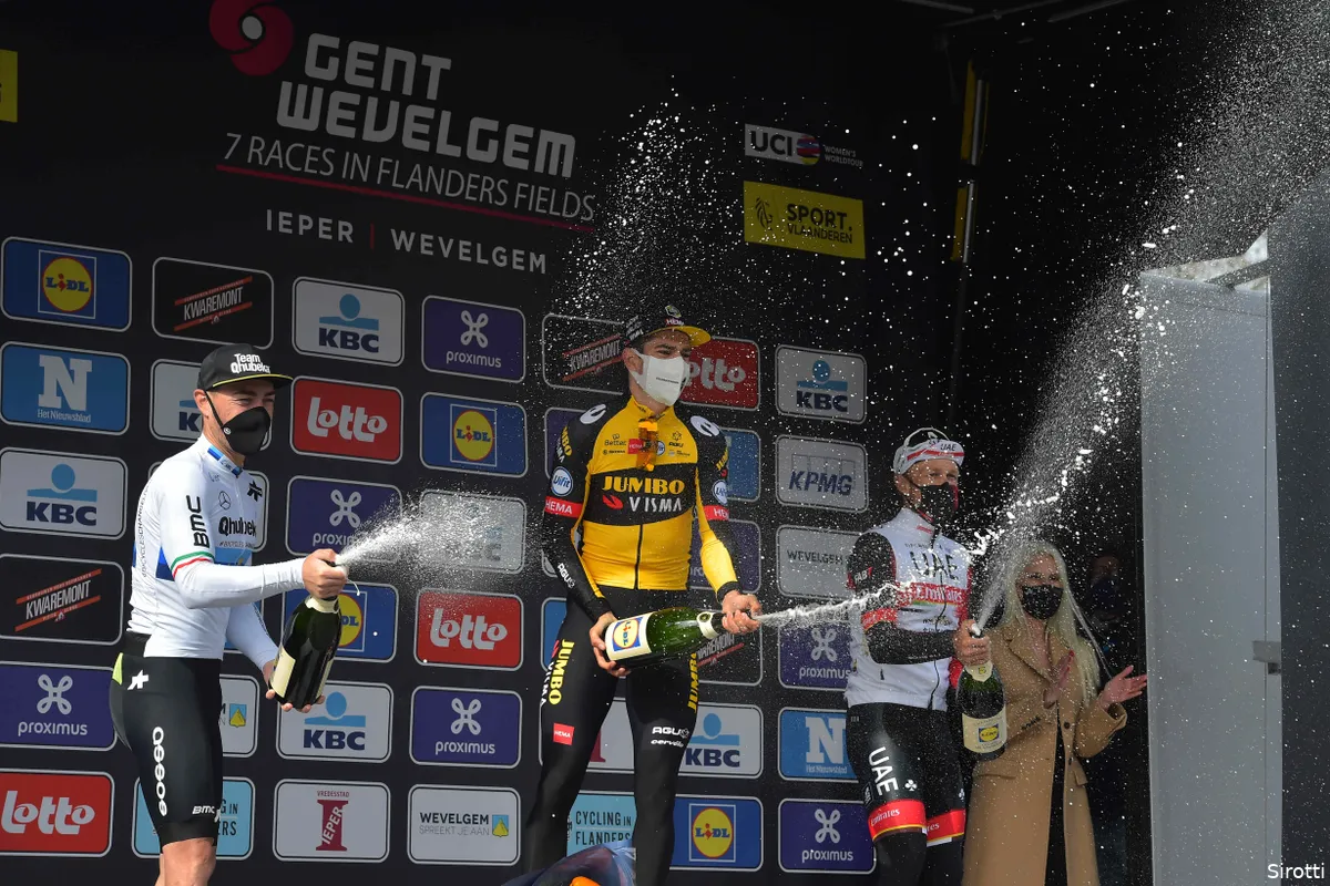 Gespot op Strava: 400 watt-diesel Asgreen en powerhouse Van Aert indrukwekkend