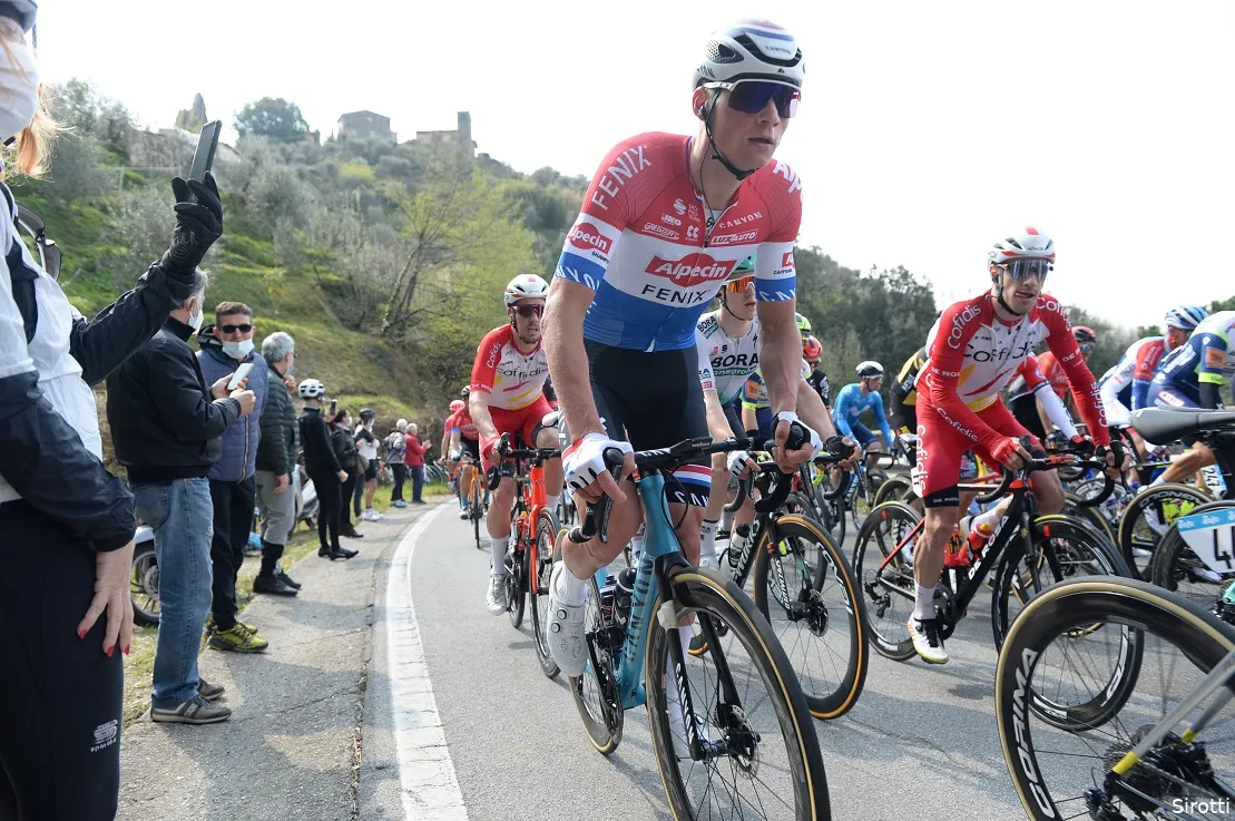 Wielrennen op TV 11 maart 2021 | Tijdrit vrouwen nóg later, finales P-N en Tirreno op tv