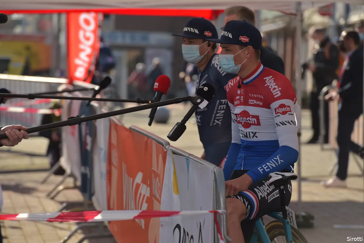 Van der Poel heel blij met ritzege: 'Ik was gefrustreerd, wilde mijn fout goedmaken'