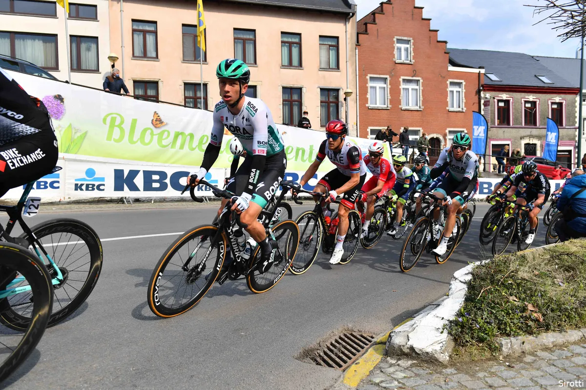 Schelling als 'pure knecht' naar Tour de France: 'Maar dat ik erbij ben, is al ongelofelijk'