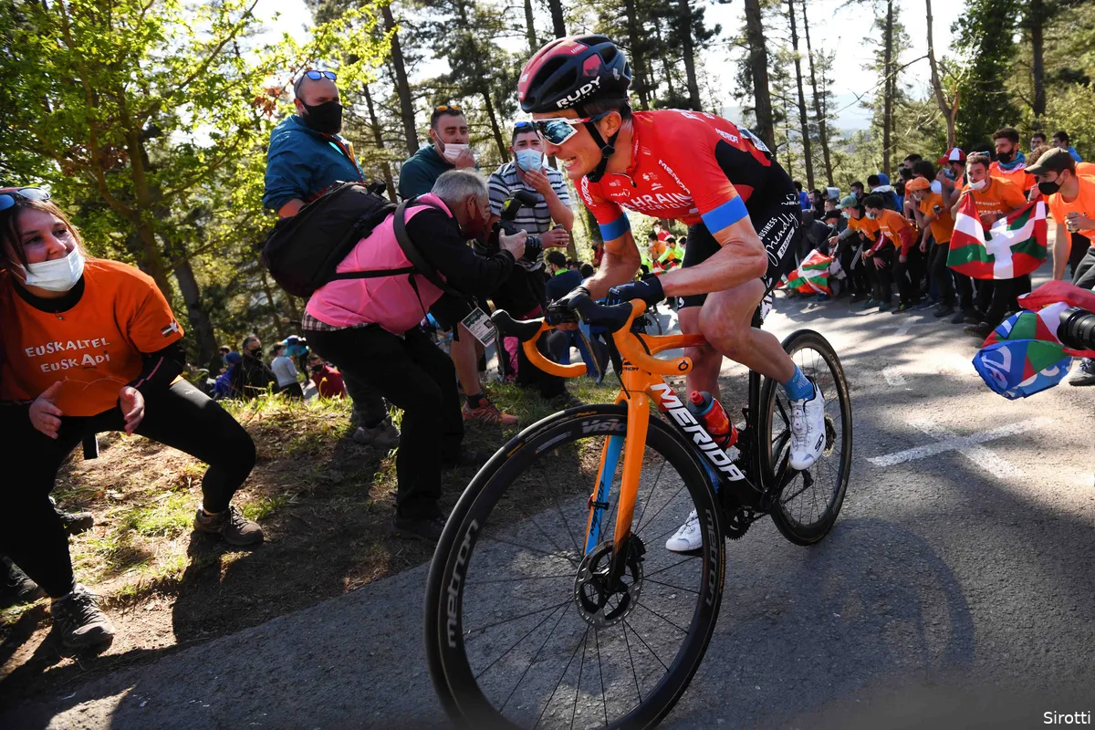 Bahrain Victorious schakelt na wegvallen Landa door: Bilbao en Caruso mogen los