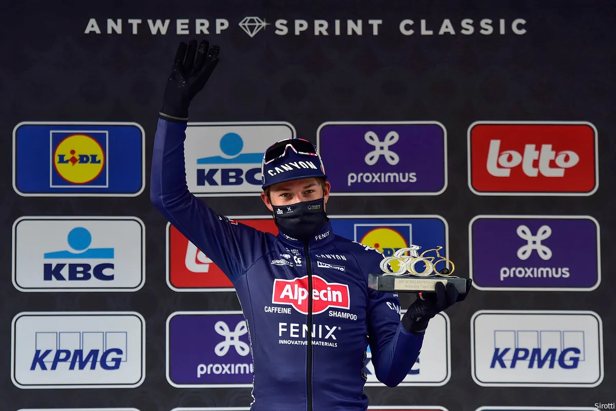 Philipsen gedesillusioneerd na Tour de France: 'Stomme, belachelijke sprint'