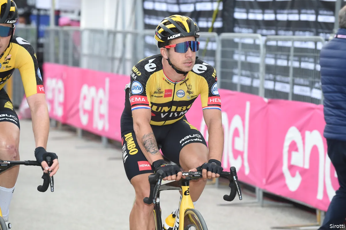 Groenewegen toont klimbenen in Wallonie en sprint met twee vingers in de neus naar ritwinst