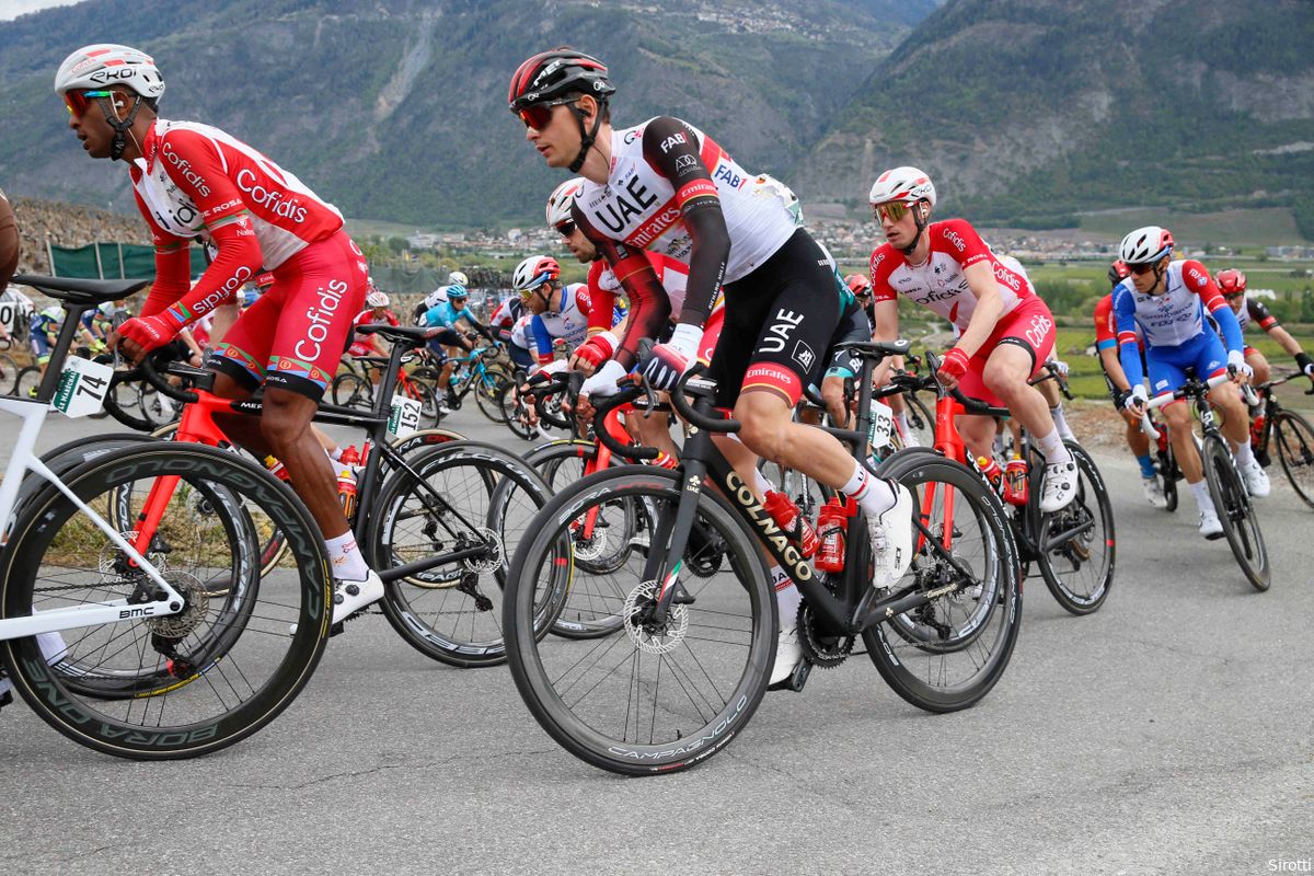 Covi tevreden met tweede plek in Giro-etappe: 'Soms win je, soms verlies je'