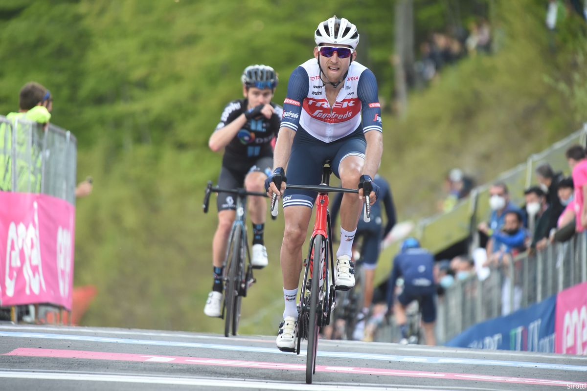 Mollema gebruikt sinds Giro 2019 geen vermogensmeter meer: 'Meer aëro en niet nodig'