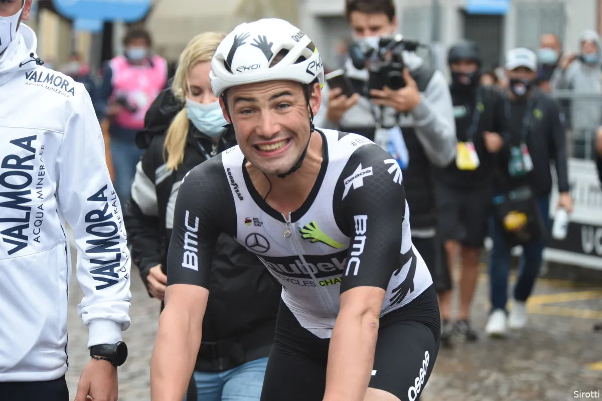 Campenaerts: 'Moment dat ik Dumoulin volgde in Benelux Tour was ultieme bevestiging'