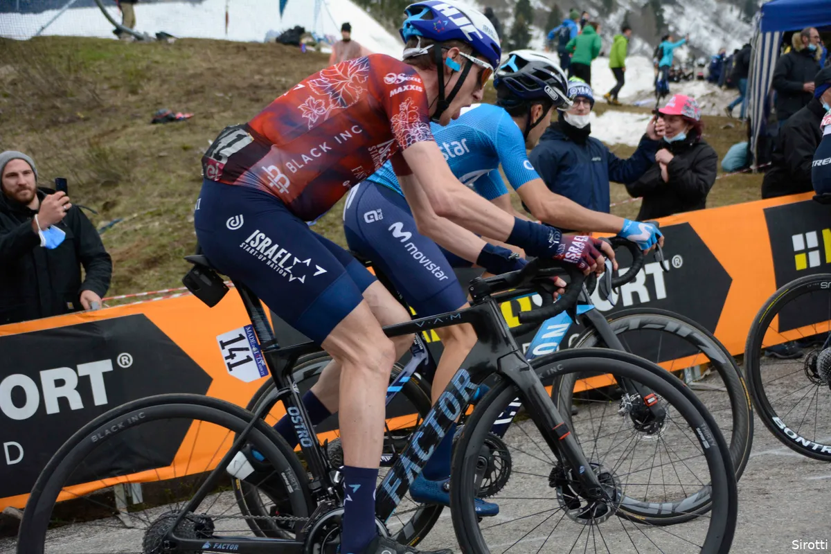 Martin wint spectaculaire zeventiende etappe: 'Kan het nog steeds niet geloven'