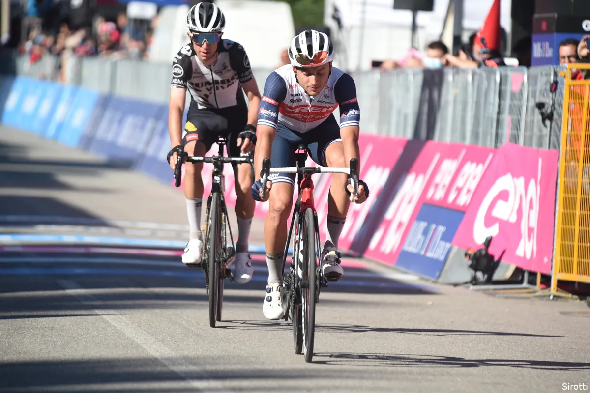 Brambilla ziedend op medevluchter Bennett: 'Vraag hem hoe je moet racen'