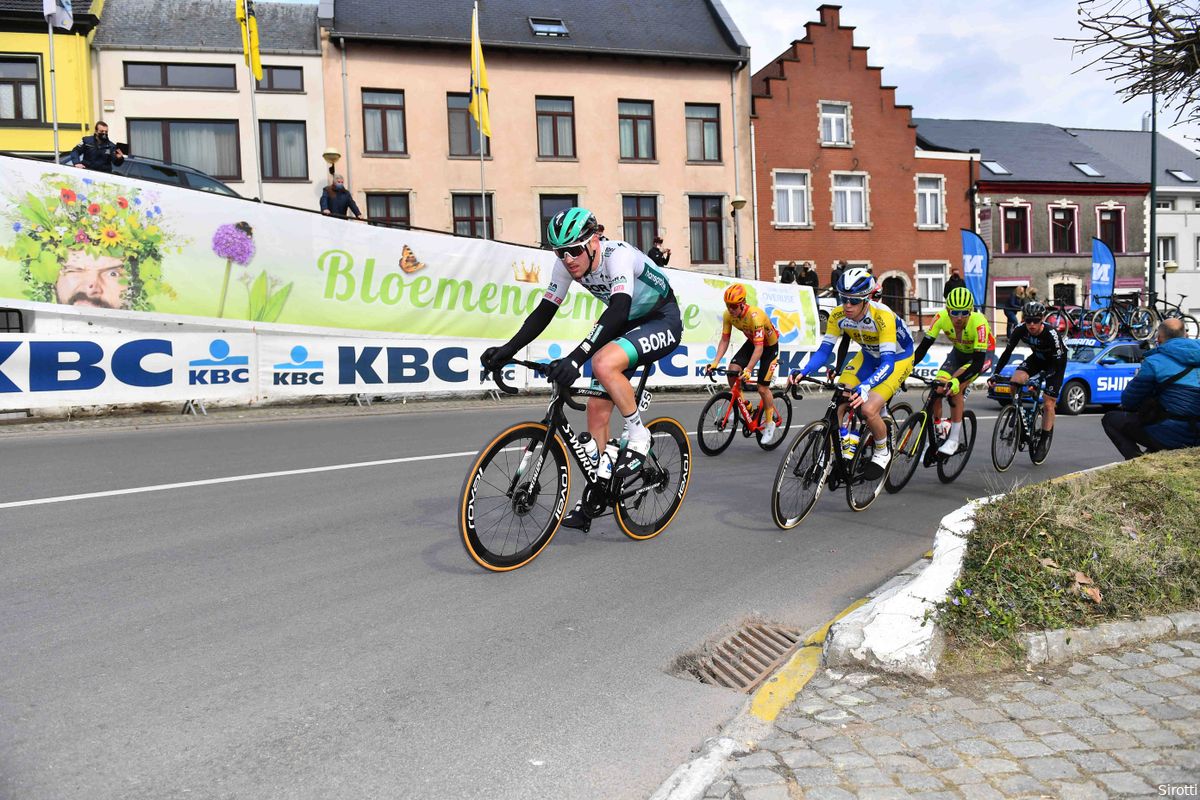 Jordi Meeus sprint naar de overwinning in etappe 2 Ronde van Hongarije
