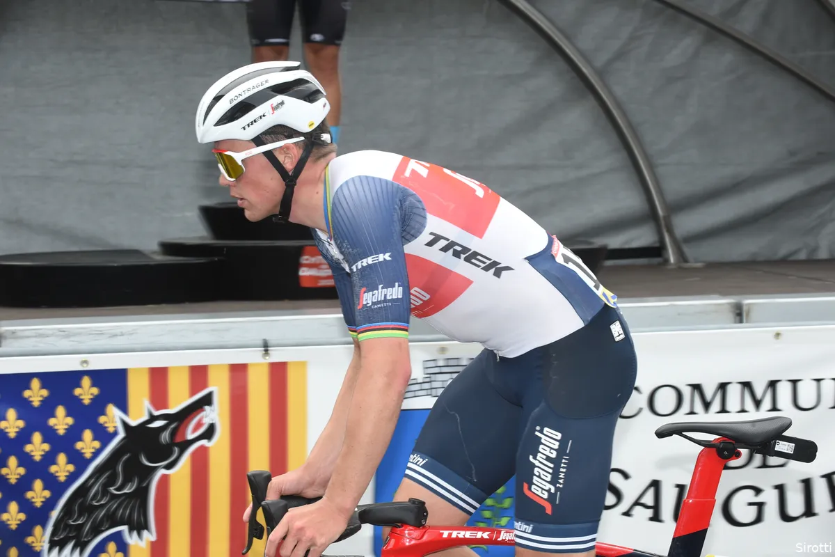 Trek-Segafredo geeft update over Pedersen na val; verwondingen vallen mee