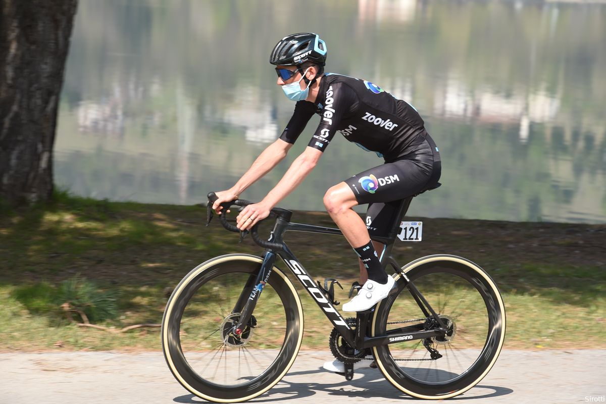 Bardet (zesde) verkeert tijdens Vuelta in goede vorm: 'Gaf alles tot de finish'
