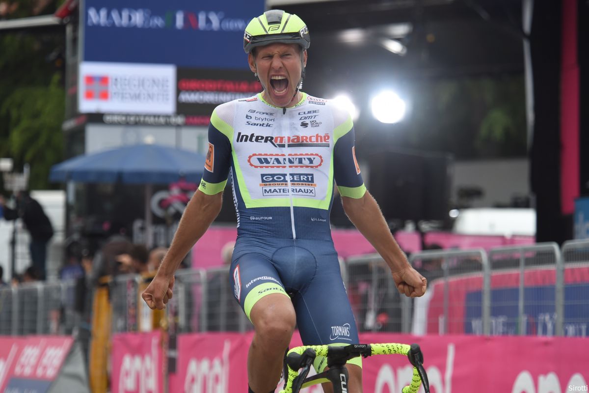 Van der Hoorn houdt peloton van zich af en wint derde etappe Benelux Tour