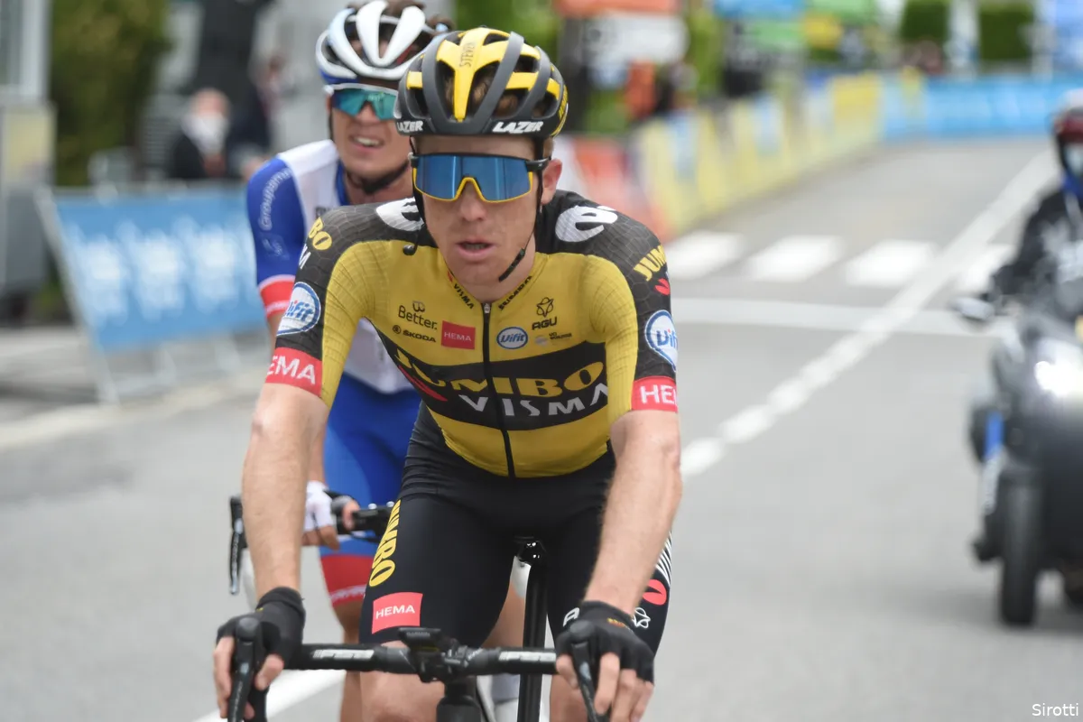 Kruijswijk 'had het moeilijk', verbaast zich niet over tijdverlies Roglic