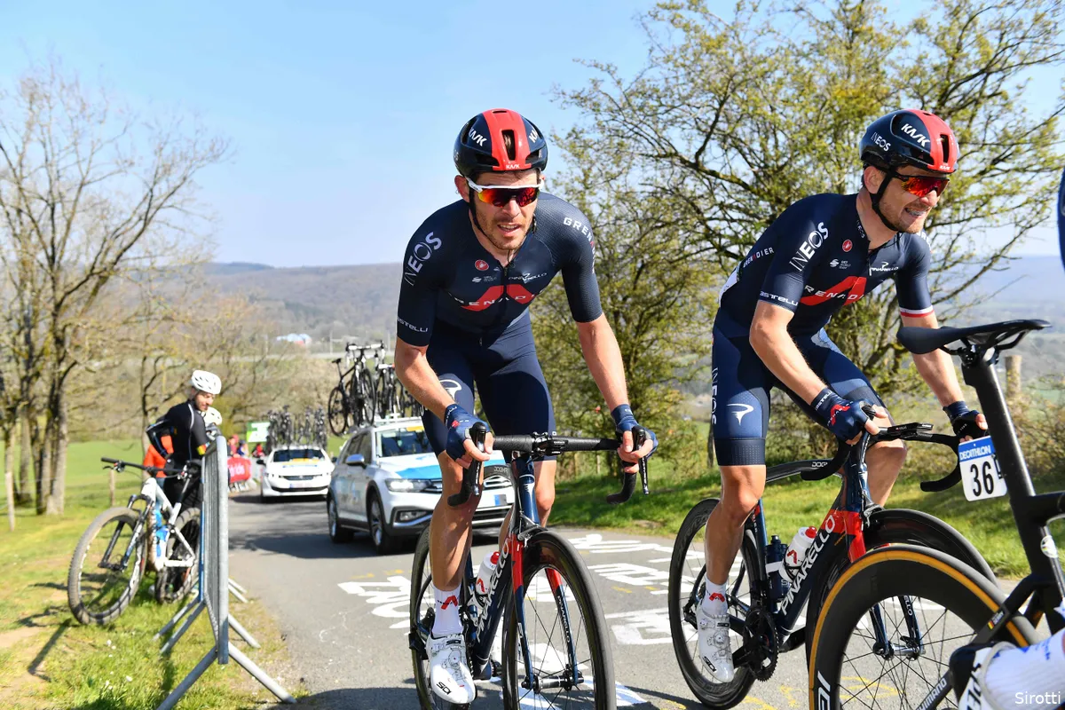 Geïrriteerde Rowe tegen critici die hem veroorzaken crash Pedersen verwijten: 'Go f*ck yourself'