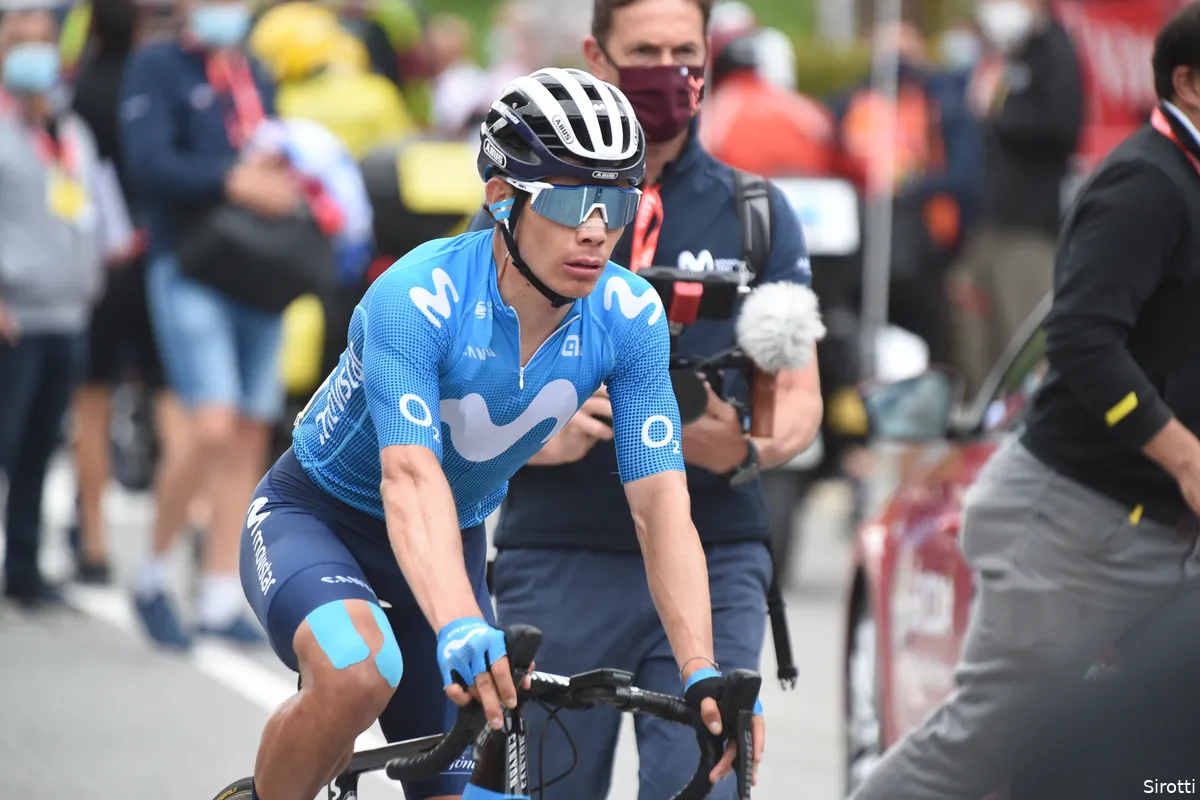 López wint op mistige Altu d'El Gamoniteiru koninginnenrit Vuelta, Roglic tweede