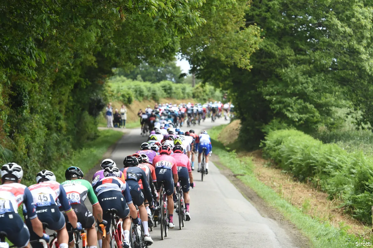 Verschrikkelijke valpartijen teisteren Tourpeloton: dit is de schade van etappe 3