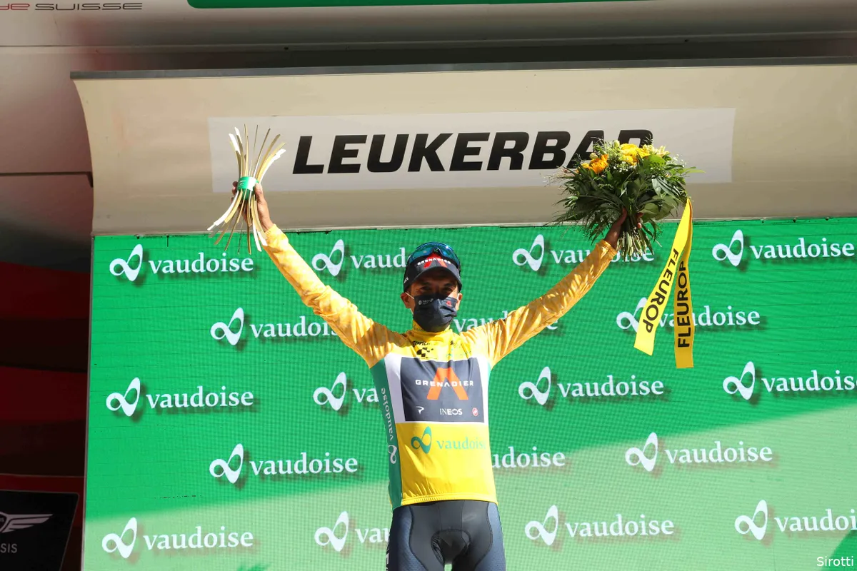 Carapaz bereikt doel met late aanval: 'Wilde die gele trui pakken'