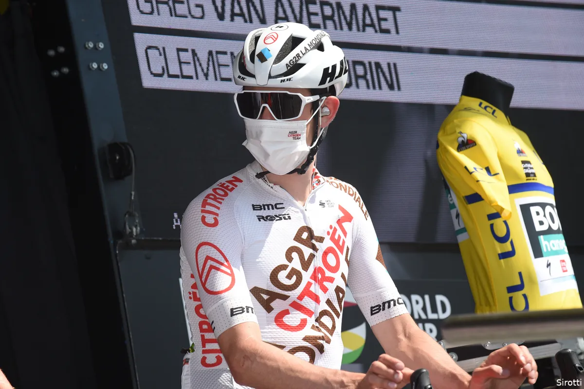 O'Connor in extase na winst in loodzware rit naar Tignes: 'Hier winnen is echt geweldig!'