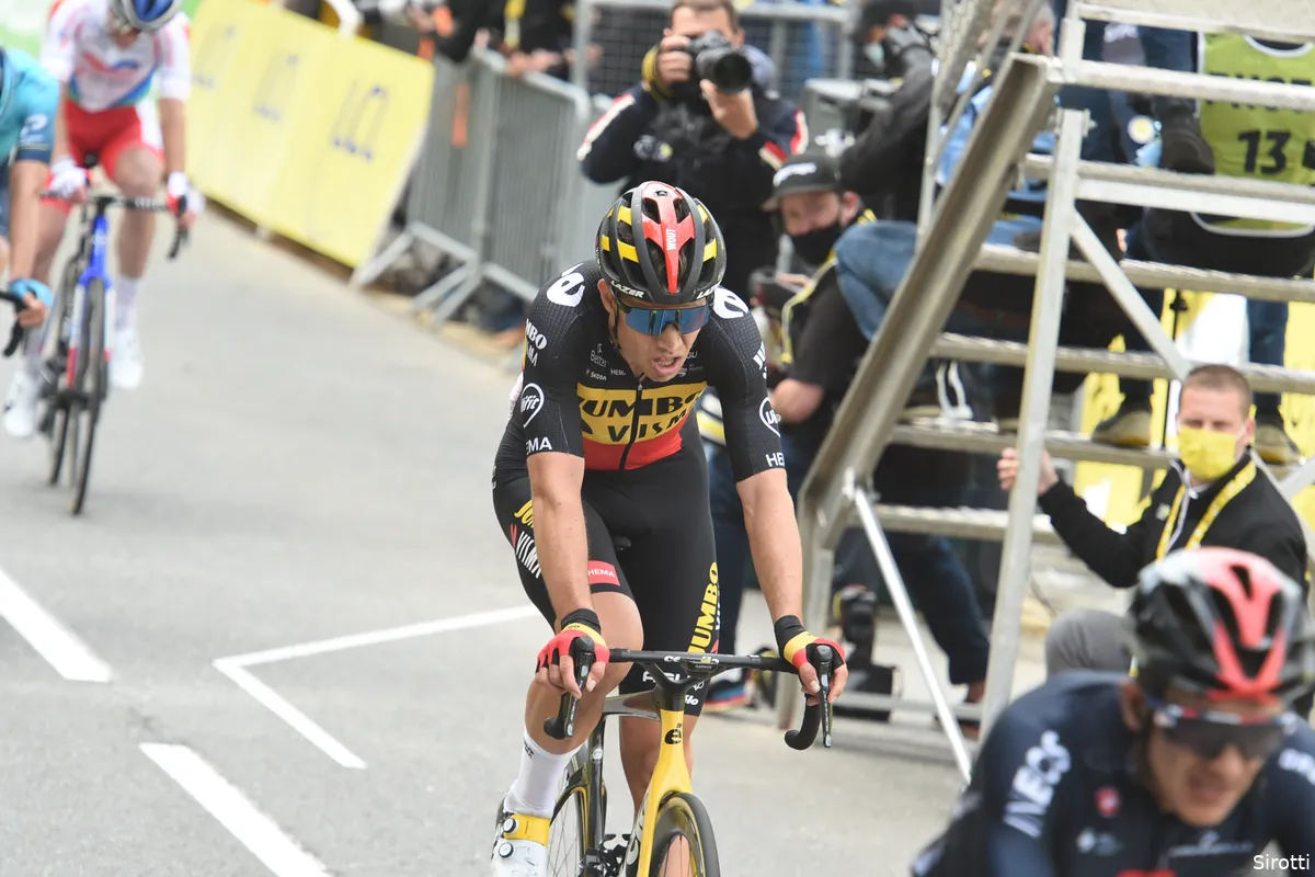 Van Aert kan zich niet mengen: 'Moeilijk om zowel op mezelf als op Primoz te focussen'