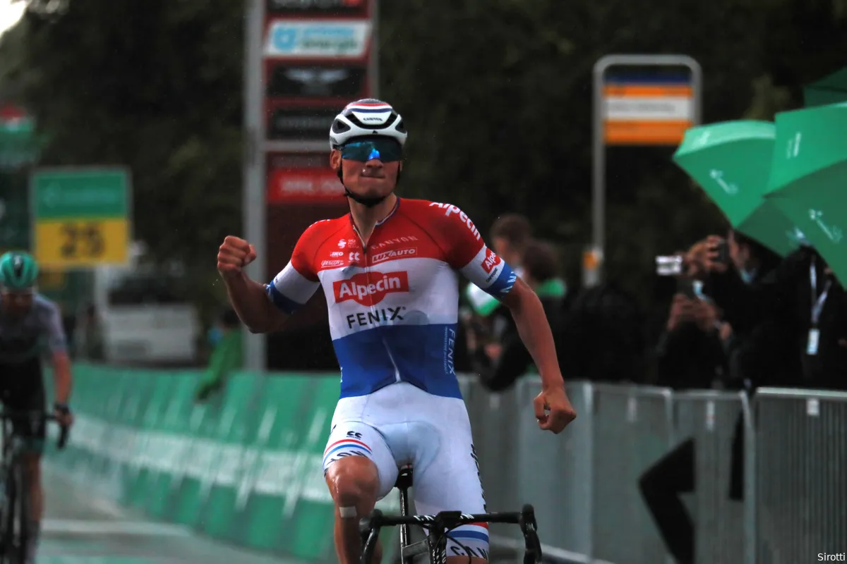 Van der Poel knalt met ongelofelijk sterke spurt naar tweede ritzege in Zwitserland
