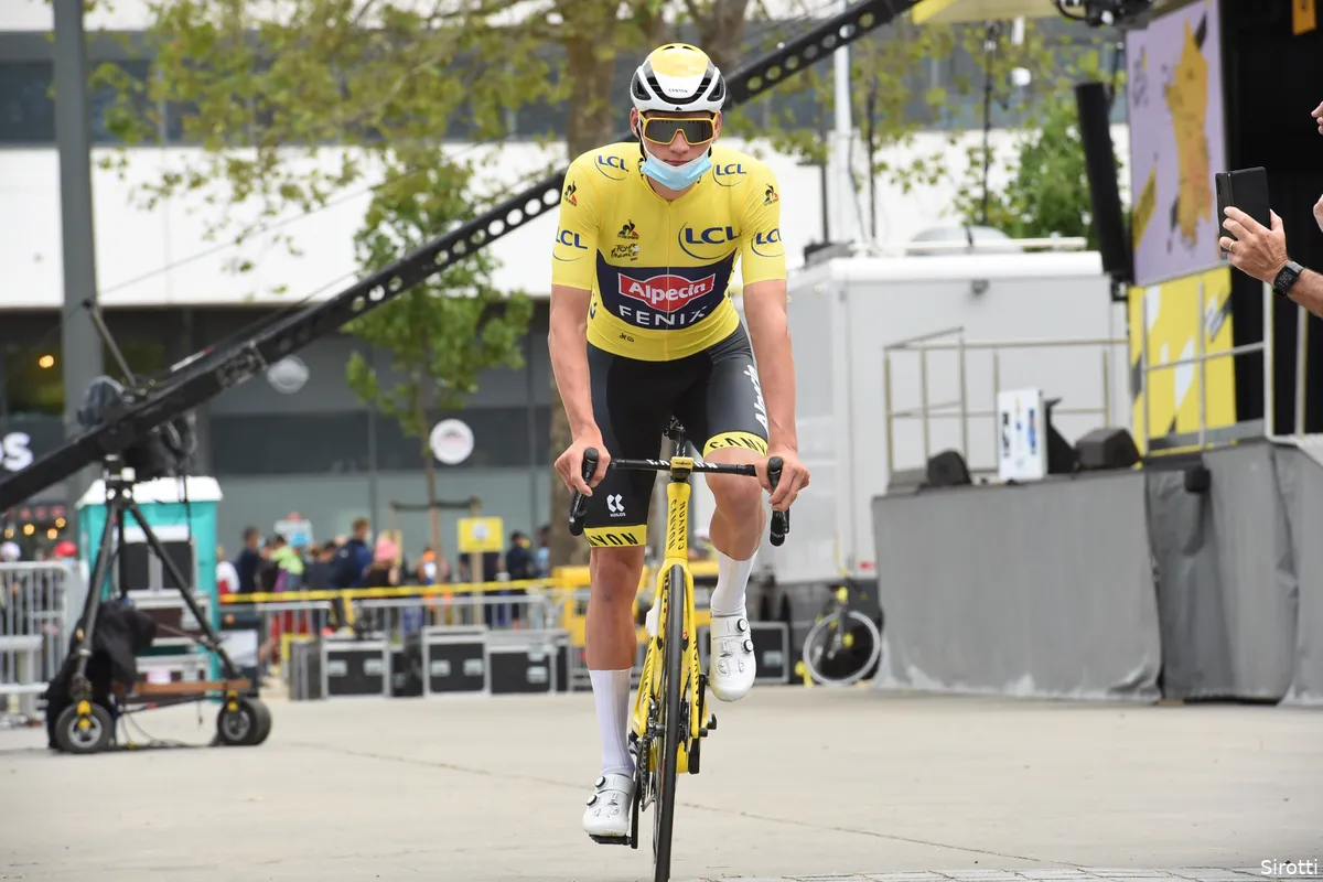 Vrees om rug Van der Poel: Zorgen oefeningen, injectie en nieuwe positie voor verbetering?