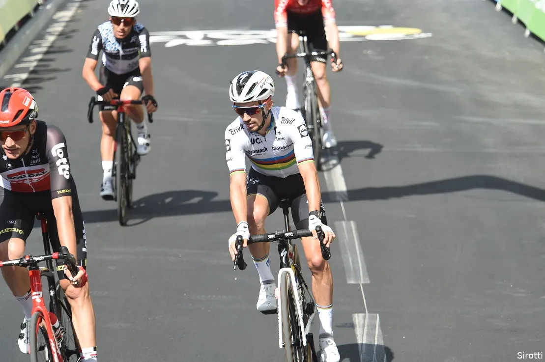 Alaphilippe weet rustdag voor Cavendish niet te bekronen: 'Hadden dit verwacht'