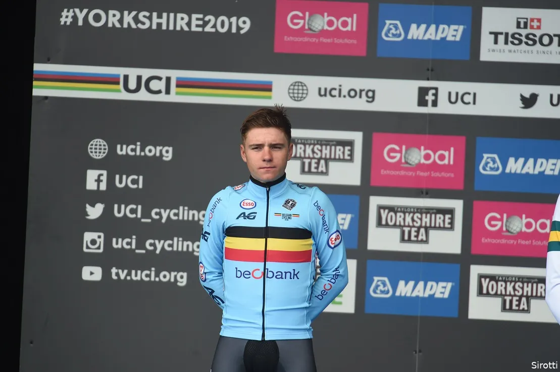 Evenepoel ziet zichzelf niet als medefavoriet in Tokio: 'Vooral toch Van Aert'