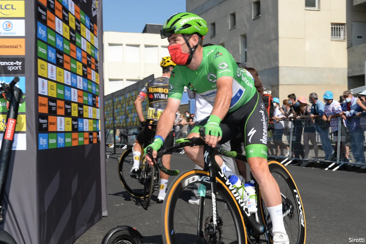 Cavendish weet niet wat hem overkomt: 'Voordat ik het wist, zat ik mee in de kopgroep'