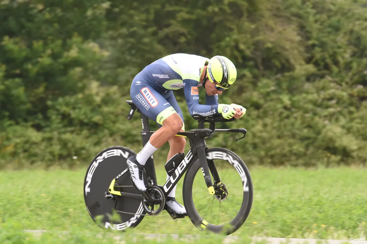 Ploegleiding kritisch op Van Poppel: 'Ik ben gaan checken. Met zijn rem was niks mis'