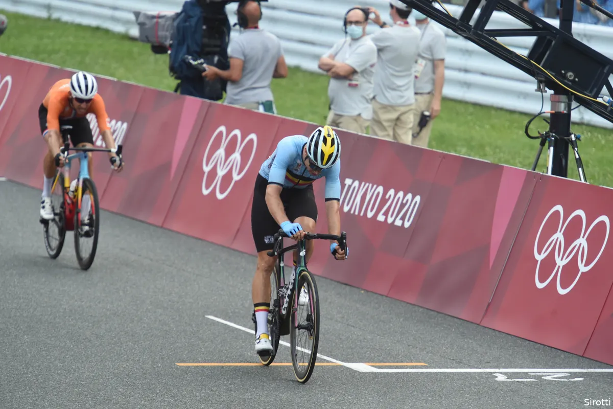 Stuyven waarschuwt Belgische ploeg: 'Van Aert mag niet in situatie komen zoals in Tokio'