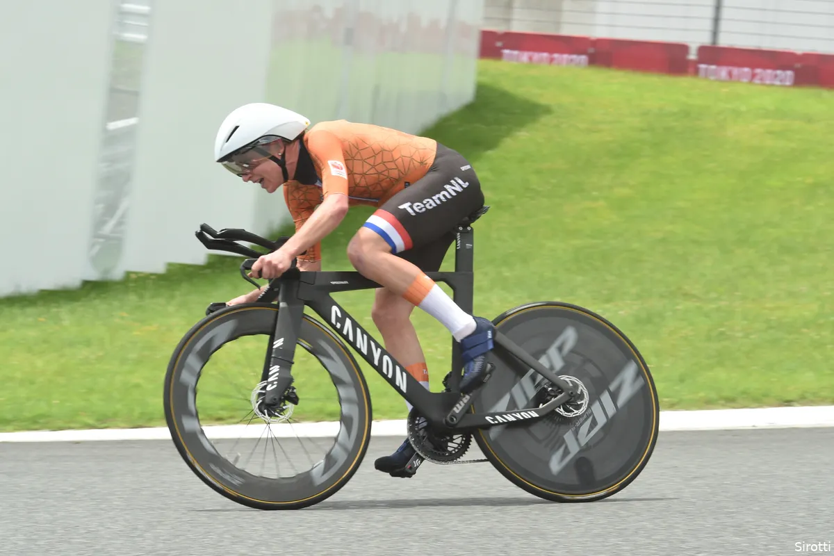 Favorieten WK tijdrijden vrouwen 2021 | Is Van Vleuten opgewassen tegen Zwitserse Reusser?