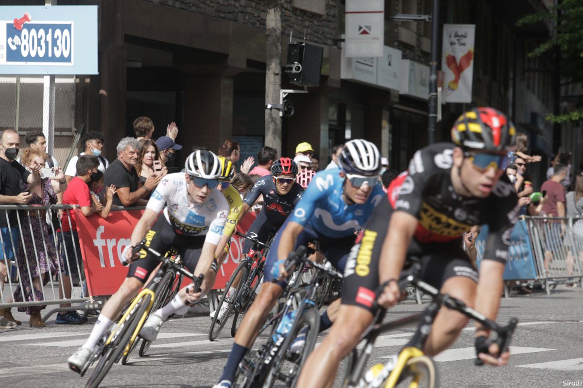 Reacties etappe 16 Tour de France | Konrad jubelt, Pogacar en Van Aert kijken naar woensdag