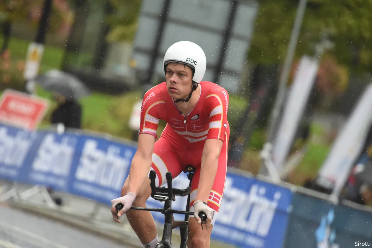 Price Pejtersen pakt winst op WK tijdrijden beloften: 'Had het voordeel dat ik als laatste startte'