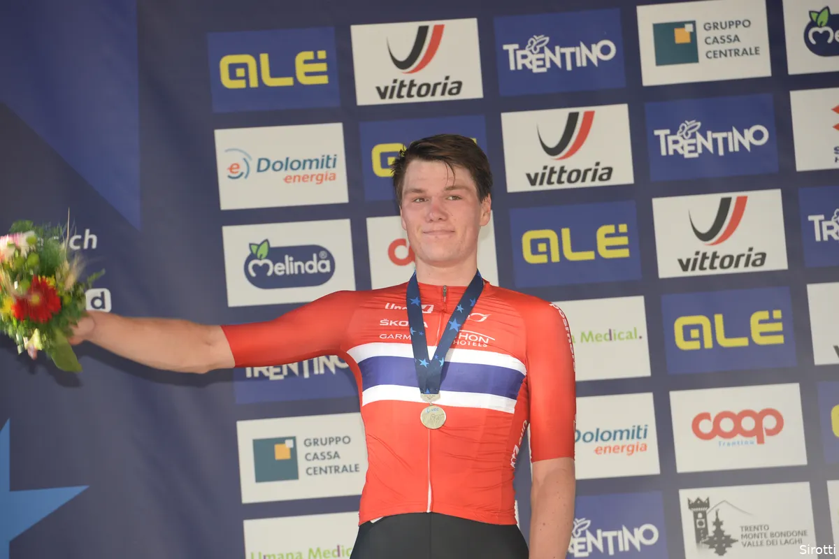 Sterke Wærenskjold verslaat Milan in machtssprint Saudi Tour, Bol derde