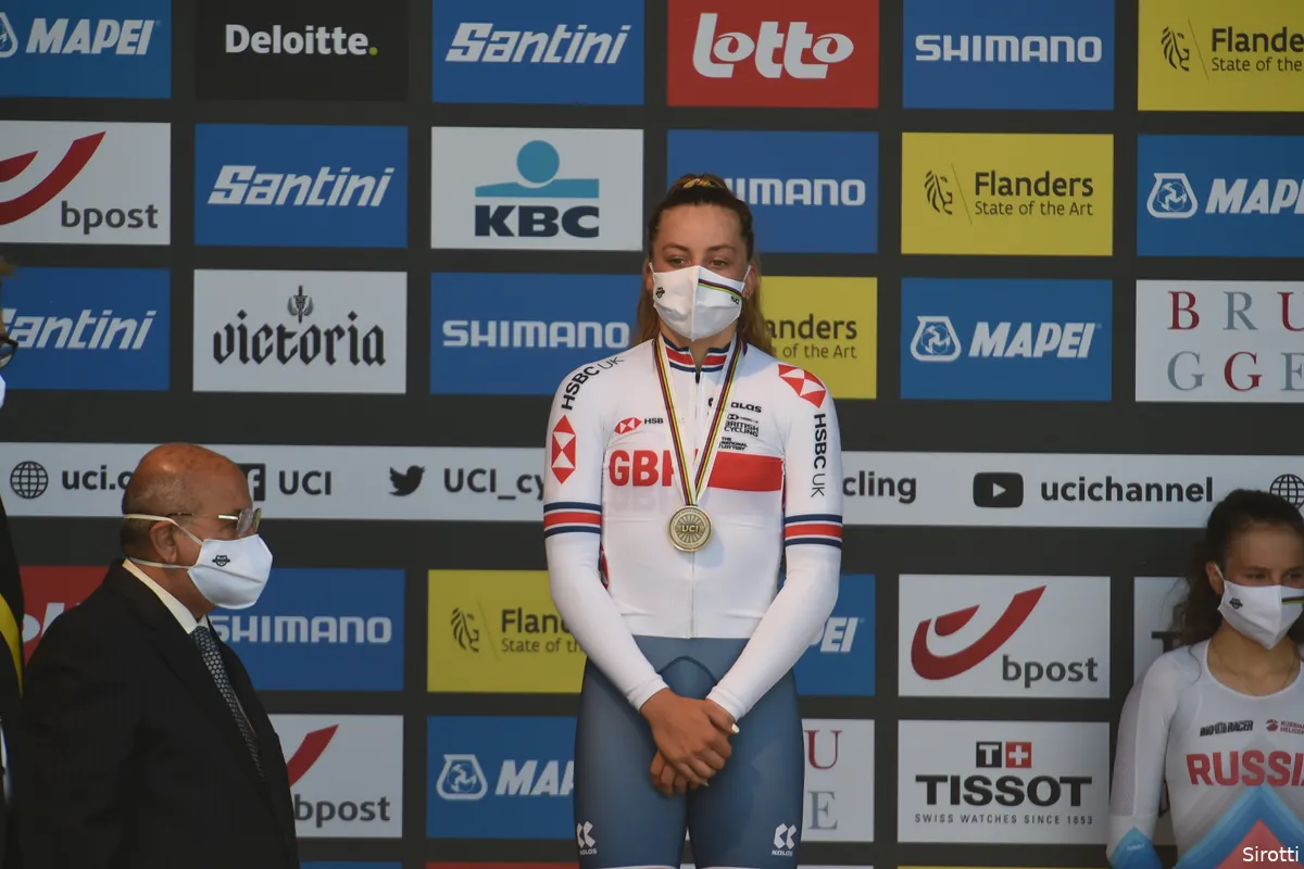 Backstedt na 'zwaarste race ooit' wereldkampioene: 'Wisten dat we gingen sprinten'