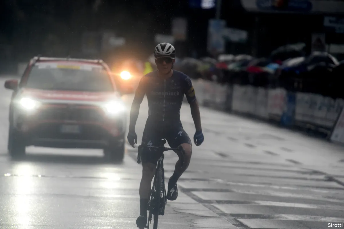 Evenepoel zonder bewijsdrang naar Lombardije: 'Dan kun je alleen maar verliezen'