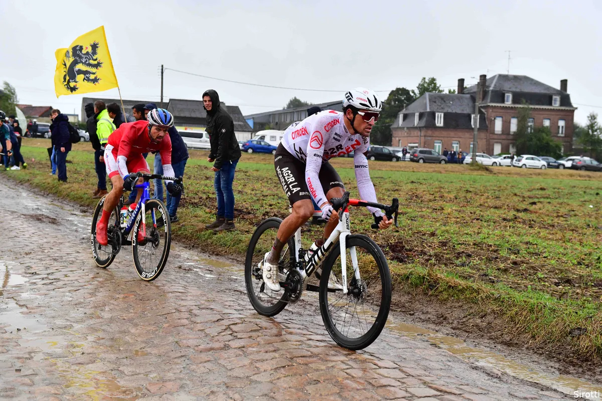 Van Avermaet had moeite met vormcrisis: 'Wilde afstappen in de Tour'
