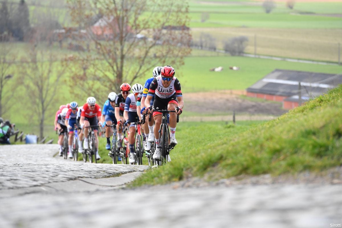 'Tour de France 2025 start in Noord-Frankrijk, nog onduidelijk of kasseien van Parijs-Roubaix worden aangedaan'