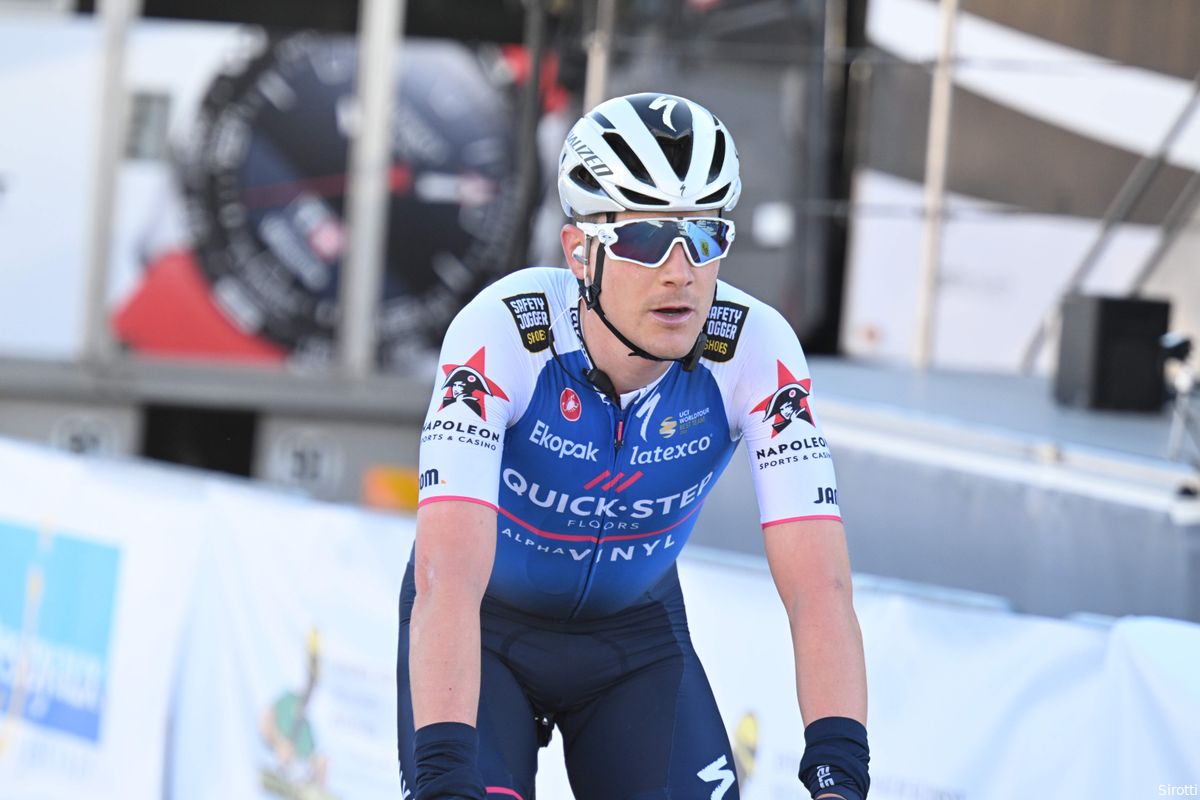 Meesterknecht Vervaeke over Vuelta-winst Evenepoel: 'We waren allemaal enorm zenuwachtig'