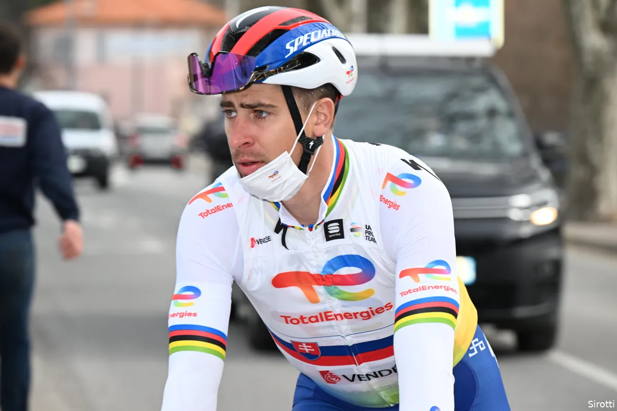 Sagan walgt van gedrag in peloton: 'Iedereen plast op iedereen'