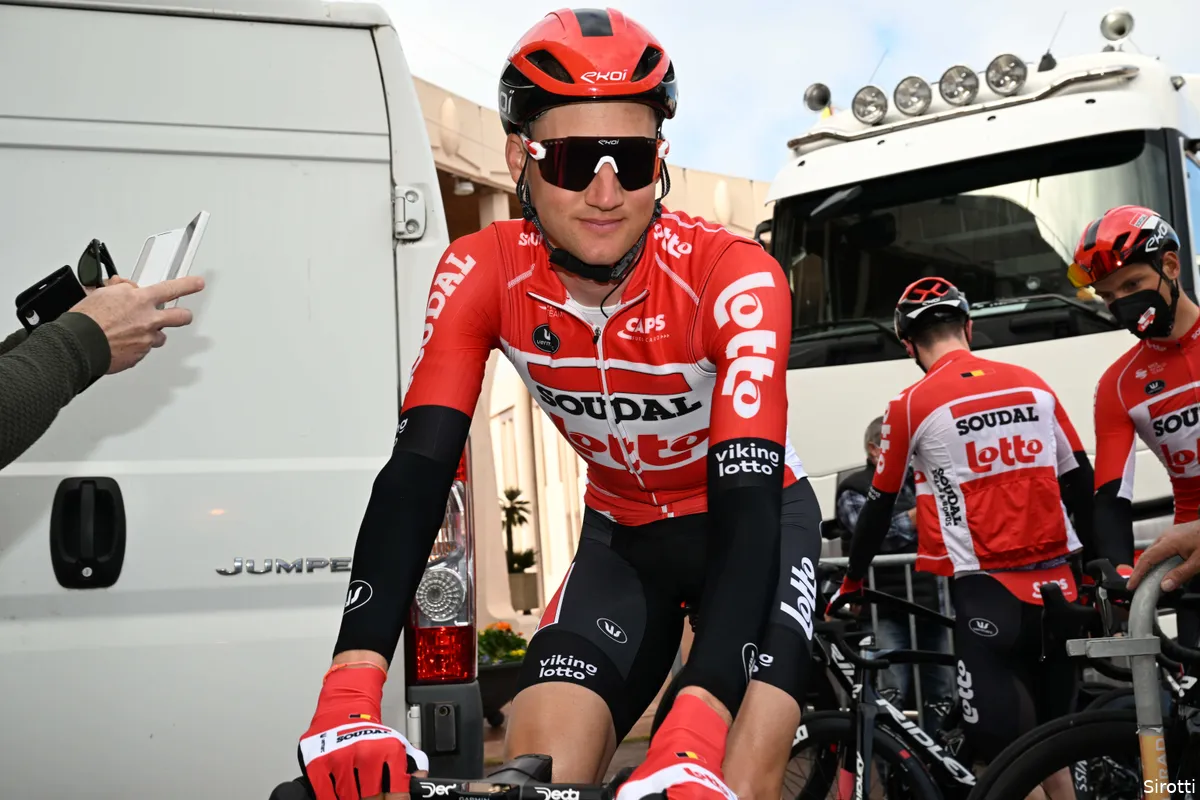 Wellens zet zegereeks Lotto Soudal voort door Quintana te kloppen in Tour du Var; Mollema vierde