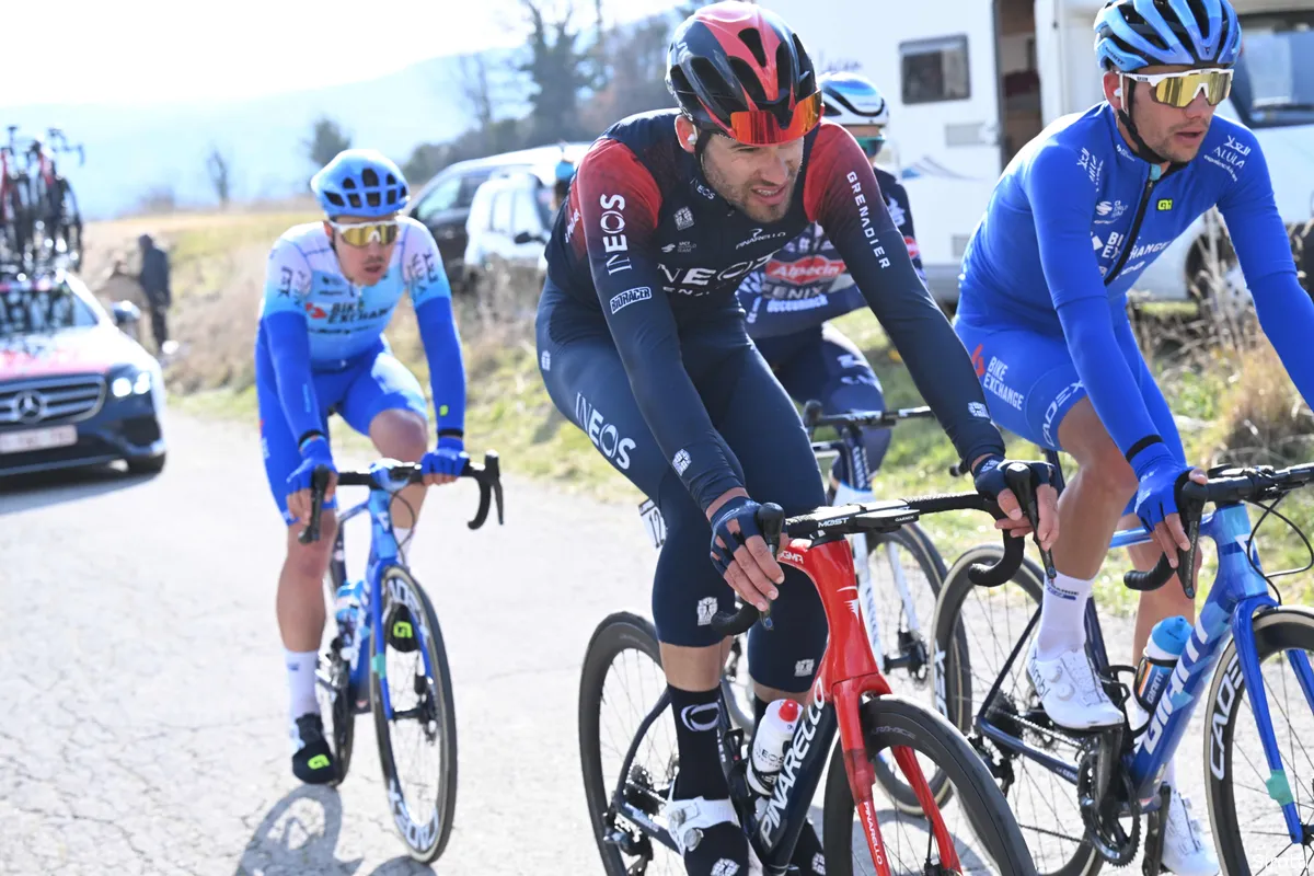 Ganna werkt in het geheim verder aan missie-Roubaix: 'Wil daar in de beste vorm starten'