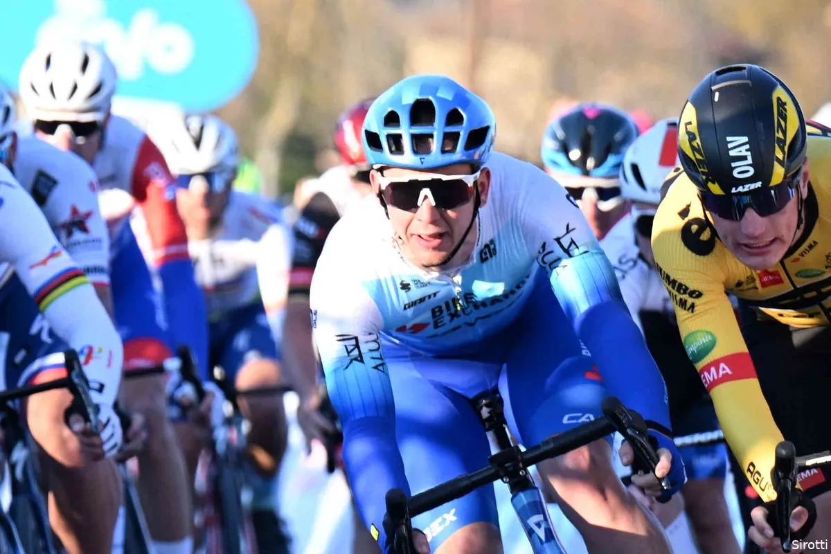 Groves troeft Philipsen, Bennett, Ewan en Bol af in tweede rit Ronde van Turkije