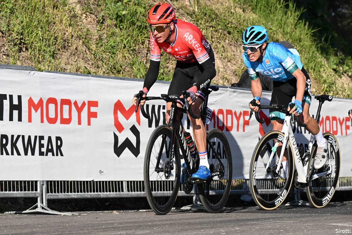 Aanval Evenepoel en Pogacar gestuit door seingever; Barguil wint vanuit vroege vlucht in Tirreno