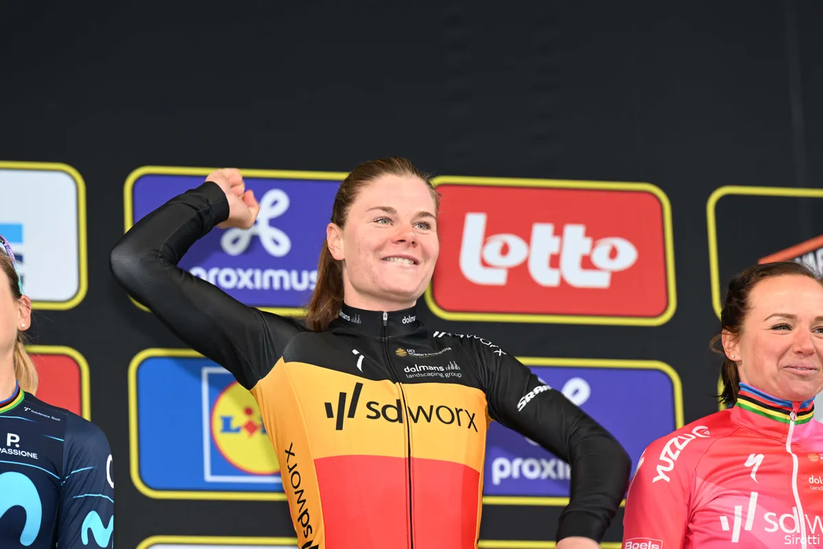 Wielrennen op TV 16 april 2022 | Vrouwen trappen Parijs-Roubaix-weekend af!