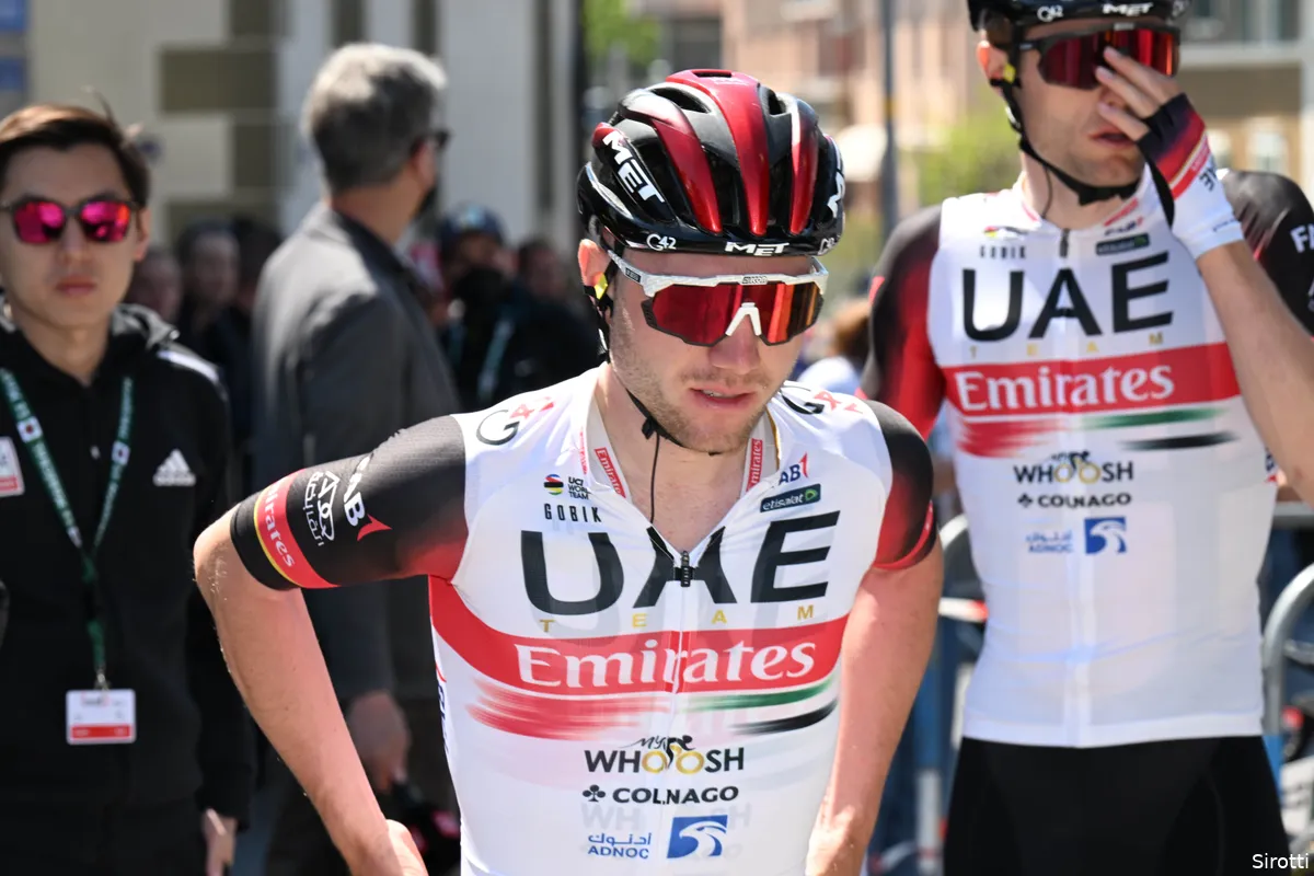 Beresterke Hirschi klopt Schachmann en Kron met fel sprintje in GP Kanton Aargau