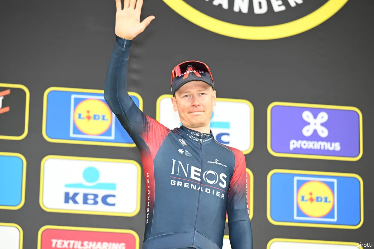 Van Baarle en Pogacar spraken na afloop: 'Dat was in ieder geval geen felicitatie van hem'