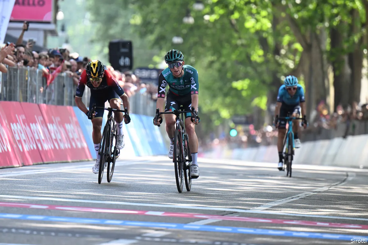 Hindley vol lof voor Kelderman en BORA: 'Fenomenaal vandaag, echt belachelijk goed'